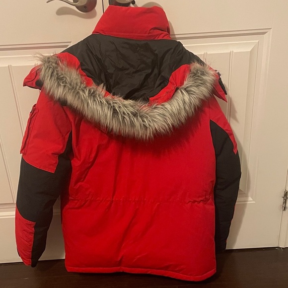 Men X-Large Adidas Bold Red and Black Winter Jacket - Picture 2 of 5